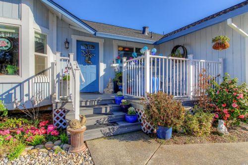 1118 Suffolk Dr, Santa Rosa, CA 95401-9159