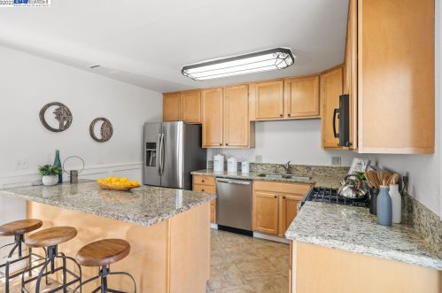 2043 Del Monte St, Livermore CA  94551-1116 exterior