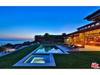 11898 Ellice St, Malibu, CA 90265-2494