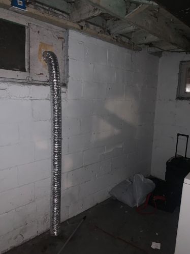 2012 Burleigh St, Milwaukee WI 53206-1704 exterior