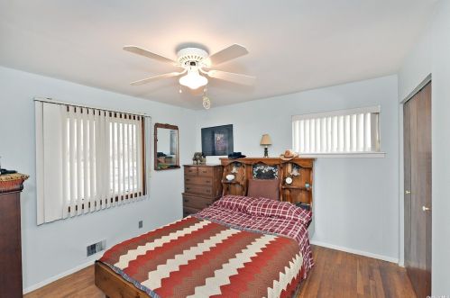 287 Irving Ave, Deer Park NY  11729-3404 exterior