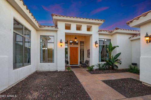 2161 Prescott Pl, Chandler, AZ 85249-2996