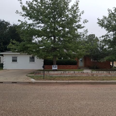 1102 Avenue F, Denver City, TX 79323-2121