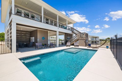 765 Gorrie Dr, Saint George Island FL  32328-2912 exterior