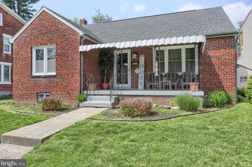 3018 4th St, Harrisburg, PA 17110-2104