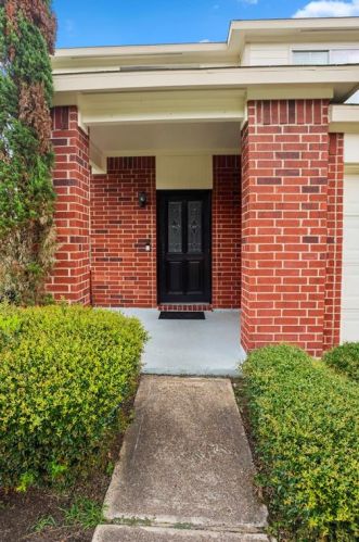 18346 Atascocita Meadows Dr, Humble, TX 77346-2593