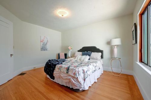 617 Walnut Ave, South San Francisco CA  94080-2721 exterior