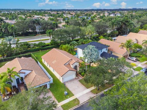 18844 29th Ct, Hollywood FL  33029-2403 exterior