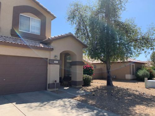 8157 Maryland Ave, Glendale, AZ 85303-3328