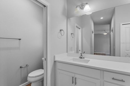 2122 Kumquat Dr, Edgewater FL  32141-5714 exterior