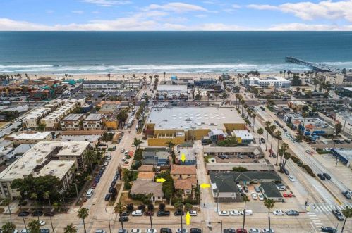 4316 Bayard St, San Diego, CA 92109-4037