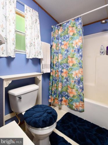 5906 Stanfield Rd, Spotsylvania VA  22551-2824 exterior