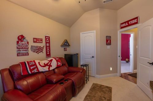 6905 Gamecock Dr, Greenville TX  75402-7720 exterior