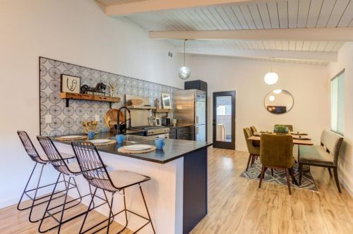 624 Tucker Ave, Lake Nacimiento CA  93446-2726 exterior