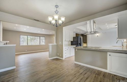 14 Service Cir, Oroville CA  95966-3715 exterior