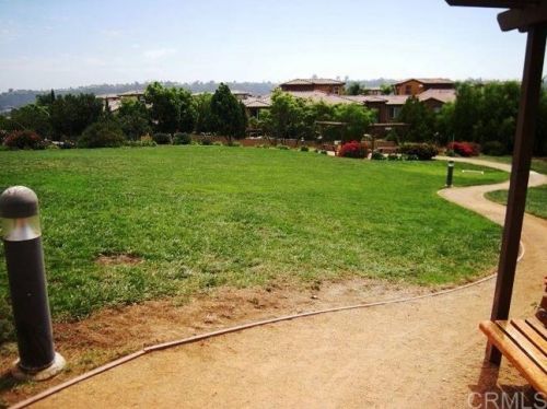 2822 Escala Cir, San Diego CA 92108-6722 exterior