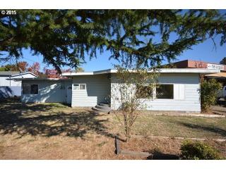 33 Civil Bend Ave, Winston, OR 97496-9655