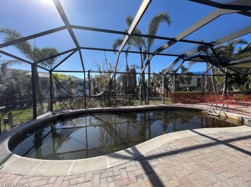 8030 Lagoon Rd, Fort Myers Beach, FL 33931-5019