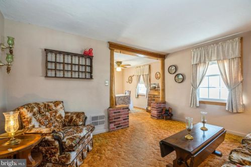 434 Hoover Rd, Prospectville PA  19002-3409 exterior