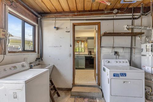5716 Georgia Dr, North Highlands CA  95660-4725 exterior