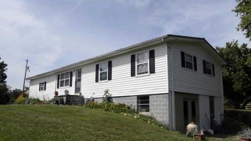 236 Lane Hollow Rd, Philadelphia, TN 37846-3728