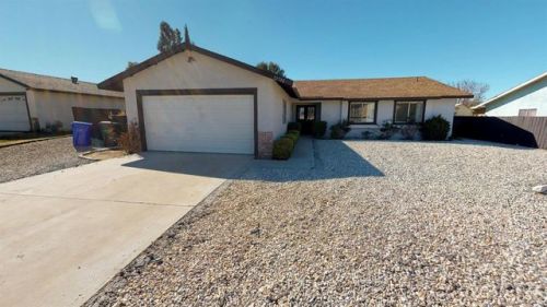 12730 Amber Creek Cir, Victorville, CA 92395-9070