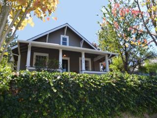 836 1 Ave, Camas WA  98607-1624 exterior