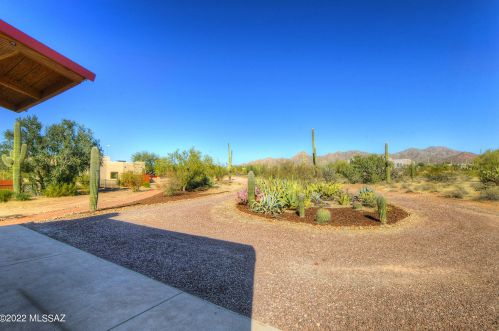 11581 Tortoise Trl, Tucson AZ 85743 exterior