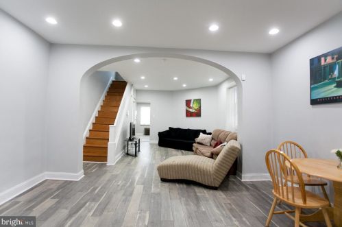 415 Leverington Ave, Philadelphia PA  19128-3313 exterior