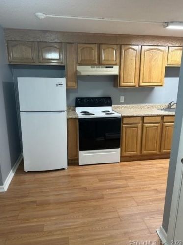 25 George St, Bristol CT  06010-6872 exterior
