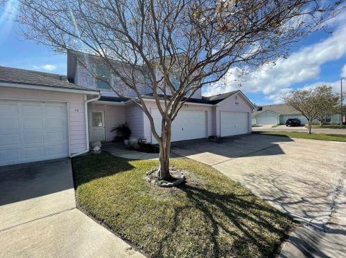 5642 Lipes Blvd, Corpus Christi, TX 78414-6228