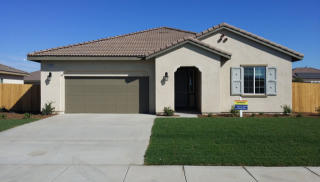 15422 Carparzo Dr, Bakersfield, CA 93314