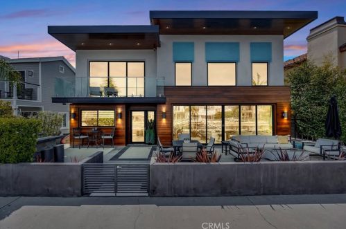50 Rivo Alto Canal, Long Beach, CA 90803-4047
