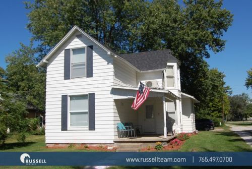 328 Perrin St, Frankfort, IN 46058-2272