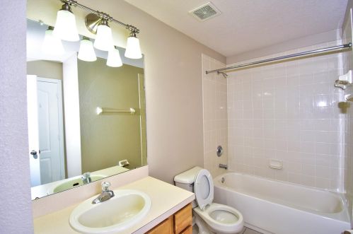 4608 Barnstead Dr, Riverview FL  33578-2116 exterior