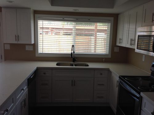 5414 El Caminito Dr, Glendale AZ  85302-6120 exterior