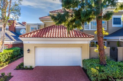 23 Chatham Ct, Newport Beach, CA 92660-4229