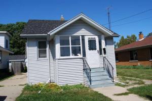 1606 75th St, Kenosha WI  53143-5807 exterior