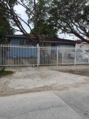 1926 17th St, Miami, FL 33125-1404