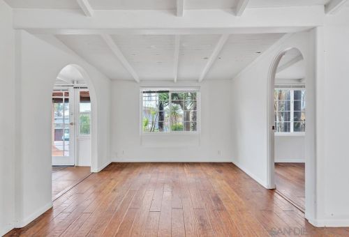 232 Rios Ave, Solana Beach CA  92075-1240 exterior