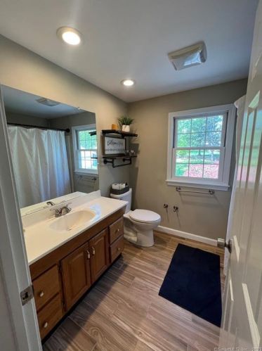 19 George St, Bridgeport CT  06611-1902 exterior