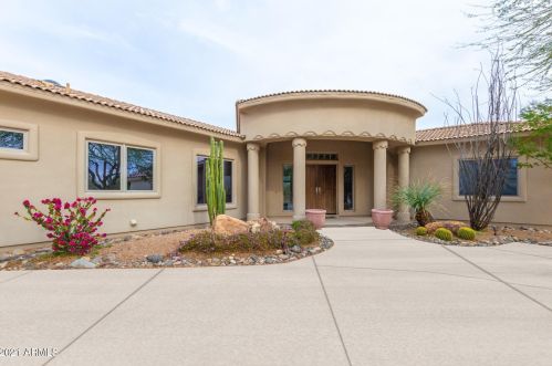 27801 Desierto Dr, Scottsdale, AZ 85263-6032