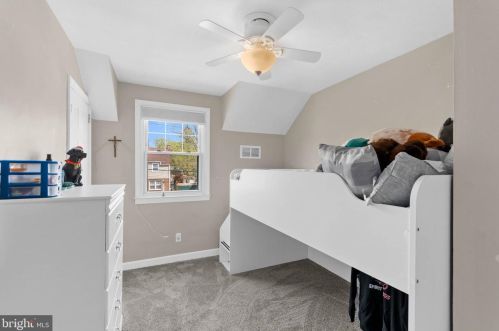 467 Hemlock Ter, West Deptford NJ  08096-2813 exterior