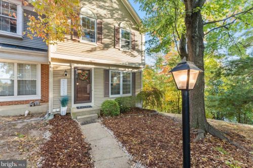16869 Miranda Ln, Woodbridge VA  22191-5142 exterior