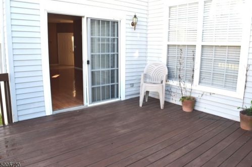 97 Crown Point Rd, Parsippany NJ  07054-3414 exterior