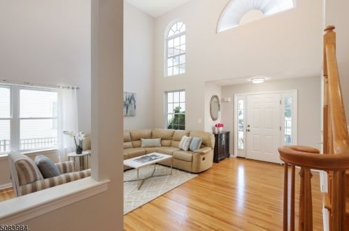 17 Cottage Way, Fanwood NJ  07023-1000 exterior