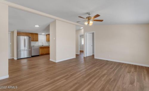 684 Manor St, Chandler, AZ 85225-4393
