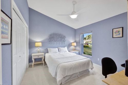 5893 Northridge Dr, Naples FL  34110-2376 exterior