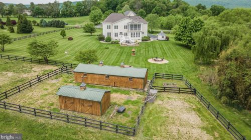 12760 Beebe Ct, Lovettsville VA  20180-2778 exterior