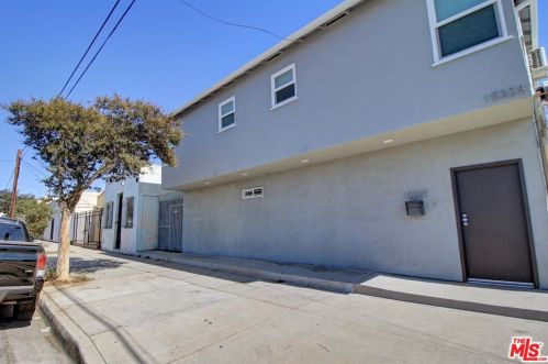 15328 San Pedro St, Gardena, CA 90248-2320